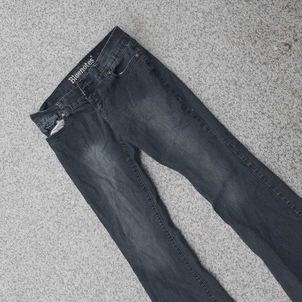 Low Rise Jeans - Picture 4 of 8